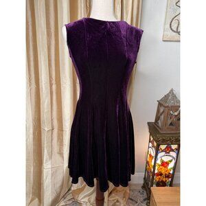 Purple Velvet Sleeveless Midi Cocktail Dress Gabby Skye 4P Romantic Whimsigoth